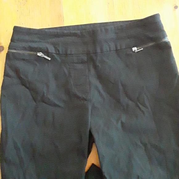 Reitman's pull-on dress pants - Picture 2 of 4